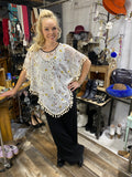 Tassel poncho -one size