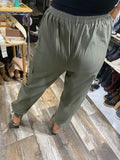 Total tied in crepe cargo Pant