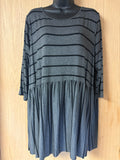 Dinkle Donk tunic dress small hole in back xl $20