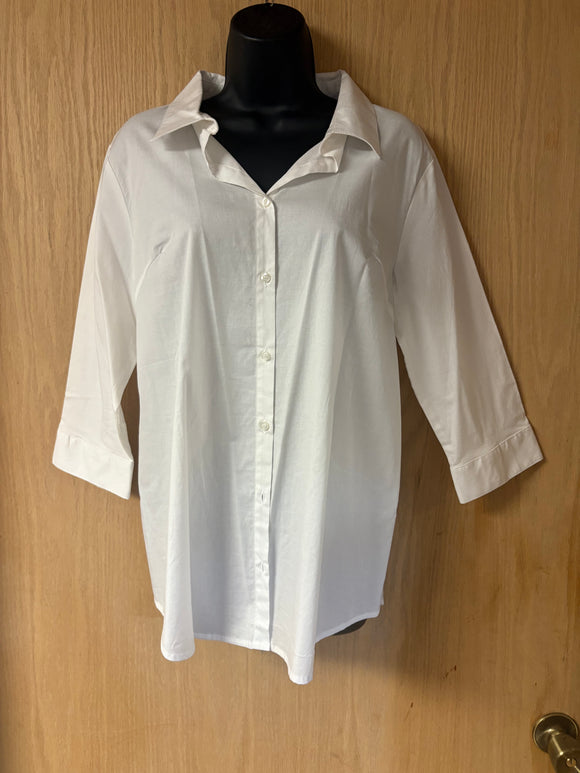 Dinkle Donk white blouse m/lrg small hole in back $20