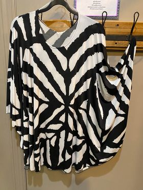 Black and White Topper One Size - Magna
