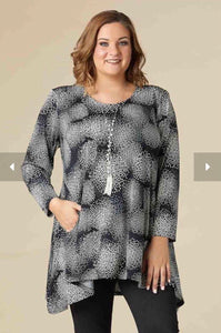 Black/White Dandelion Tunic