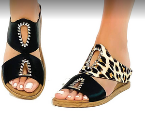 Walk on The Wild Side Reversible Sandals